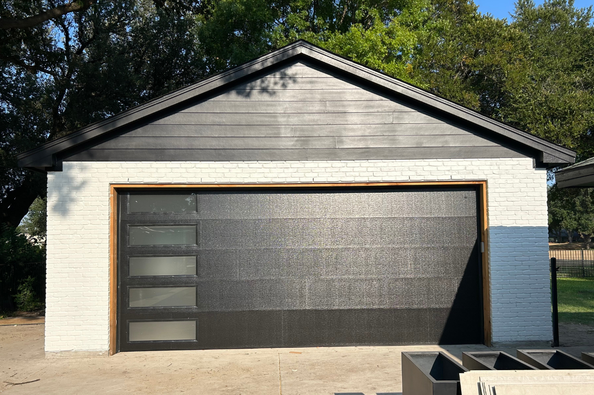 untitled design 2025 09 24t154308.954, Garage Door Installation near me,Garage Door Installation in Weatherford, TX